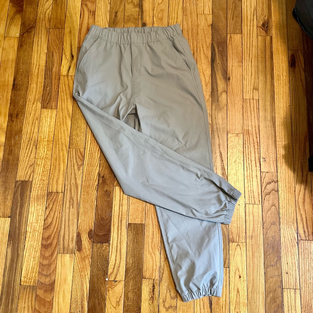 Men’s Small North Face Gray Jogger Pants